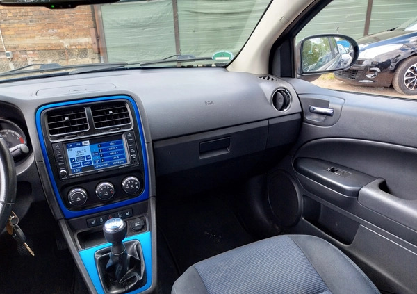 Dodge Caliber cena 23800 przebieg: 199000, rok produkcji 2011 z Dobra małe 497